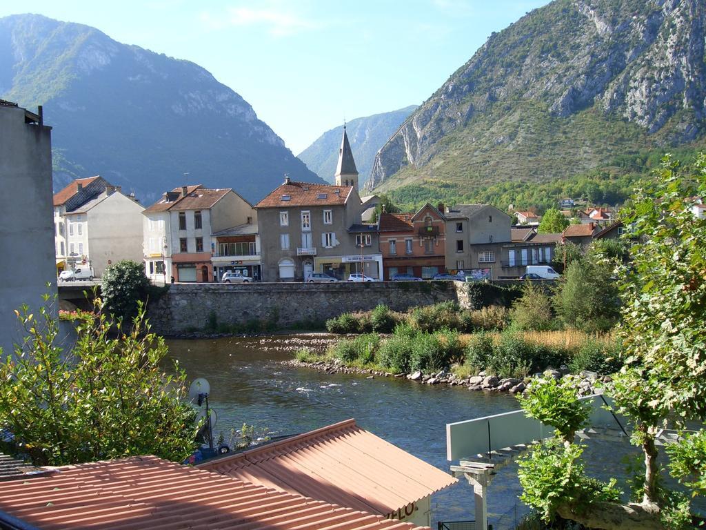Logis Hotel Restaurant De La Poste Tarascon-sur-Ariège Zewnętrze zdjęcie