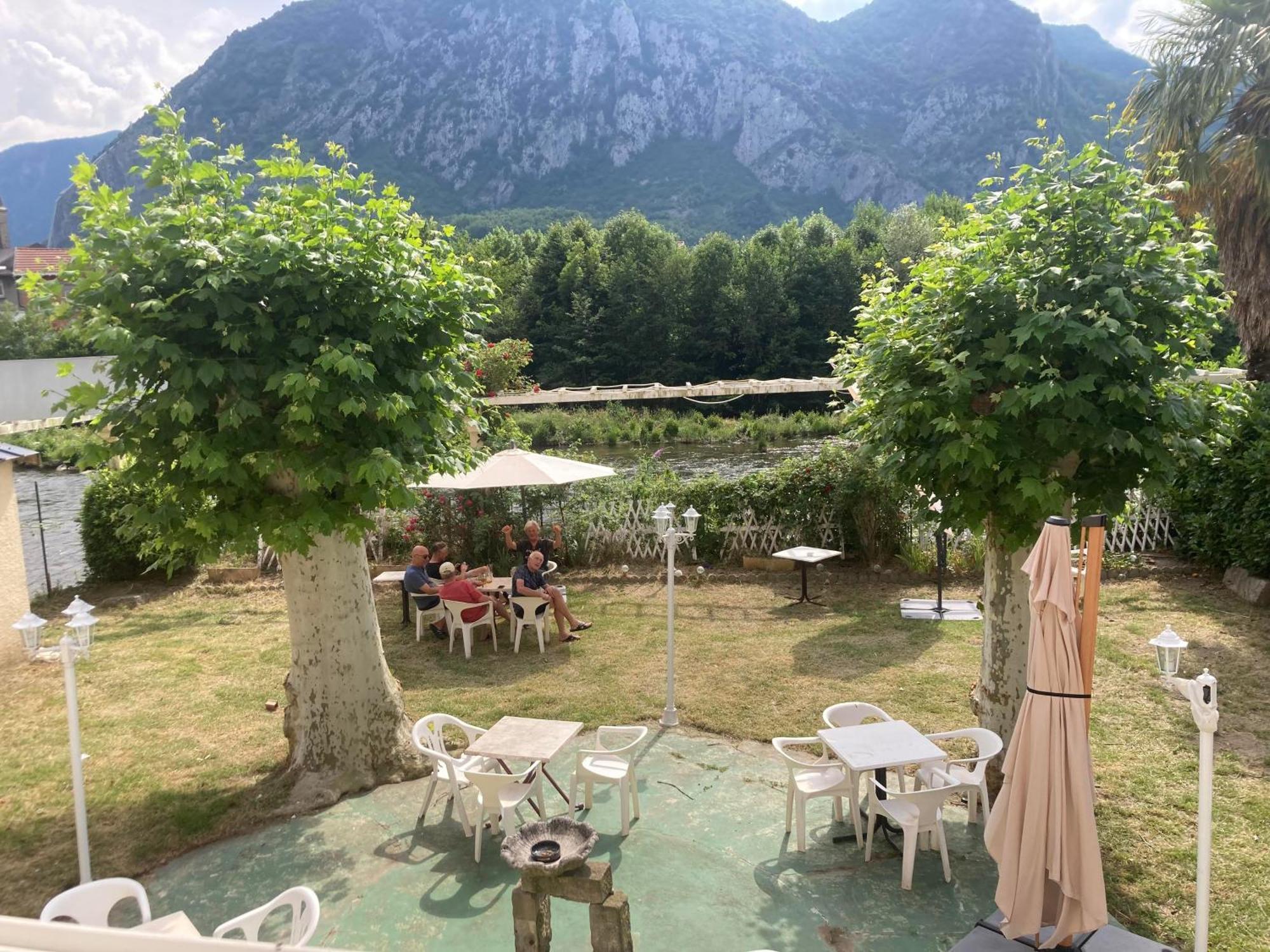 Logis Hotel Restaurant De La Poste Tarascon-sur-Ariège Zewnętrze zdjęcie