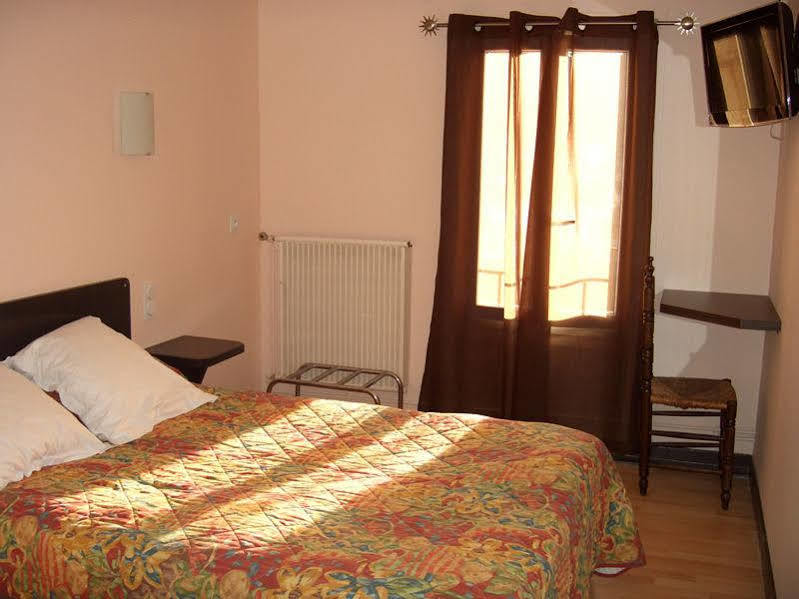 Logis Hotel Restaurant De La Poste Tarascon-sur-Ariège Zewnętrze zdjęcie